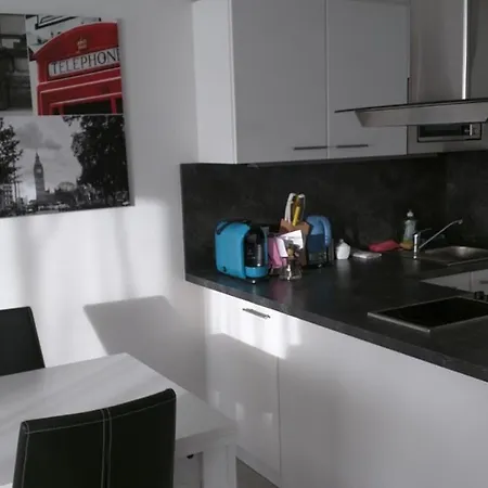 306 London 59m2 4-8 Pers Extra Bedroom Apartment