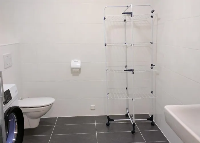 306 London 59m2 4-8 Pers Extra Bedroom דירה קלגנפורט