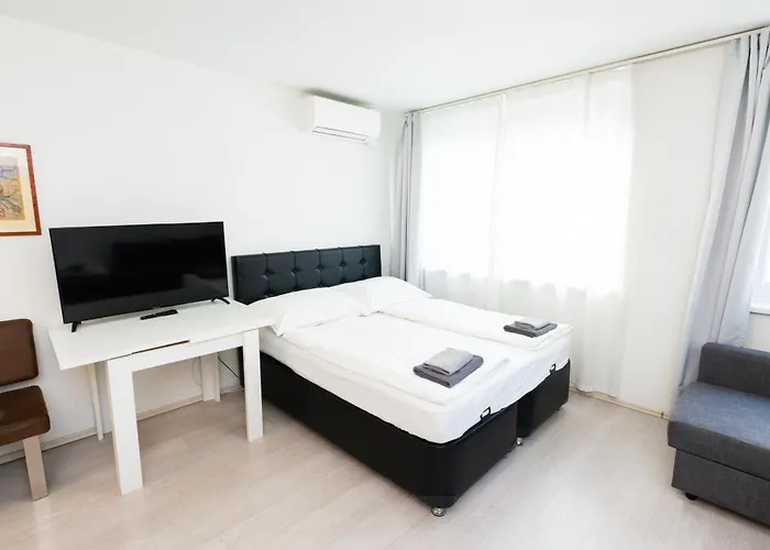 306 London 59m2 4-8 Pers Extra Bedroom קלגנפורט
