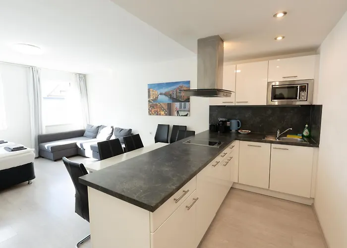 306 London 59m2 4-8 Pers Extra Bedroom Apartament